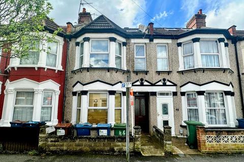 2 bedroom flat for sale, St Kilda's Rd, Harrow HA1