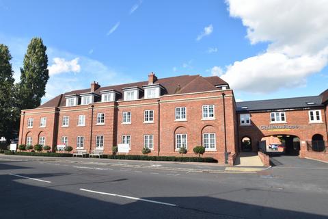 2 bedroom apartment to rent, The Broadway, Amersham, HP7