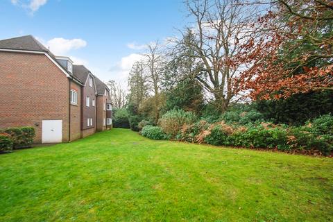 undefined, Cranwells Lane, Farnham Common, SL2