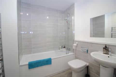 2 bedroom flat for sale, 1506 Coventry Road, Birmingham B25