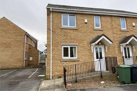 3 bedroom semi-detached house for sale - Lemans Drive, Staincliffe, Dewsbury, WF13