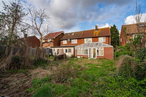 141 Brabazon Road, Hounslow, TW5 9LN