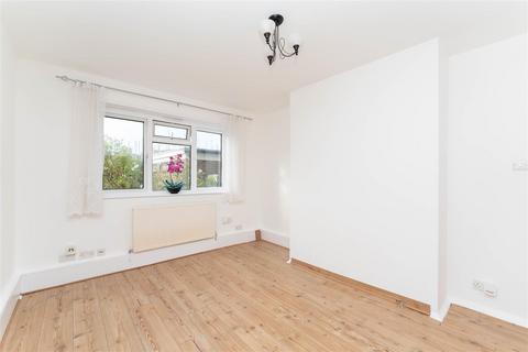 3, Rectory Court Rectory Road, Hounslow, TW4 7QF