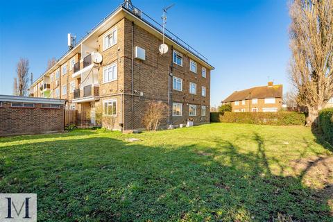 3, Rectory Court Rectory Road, Hounslow, TW4 7QF