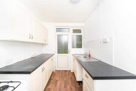 31 Perryman Way, Slough, SL2 2HF
