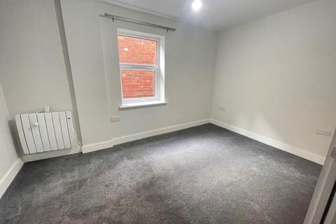 3 bedroom apartment to rent - The Drapery, Northampton NN1