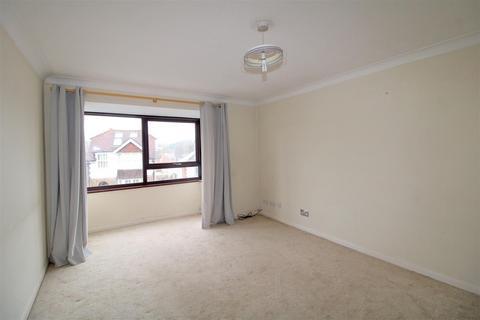 1 bedroom flat for sale - Stafford Court, Stafford Road, Seaford