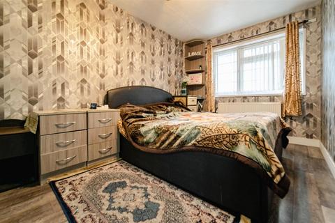3 bedroom terraced house for sale, Crown Meadow, Slough SL3