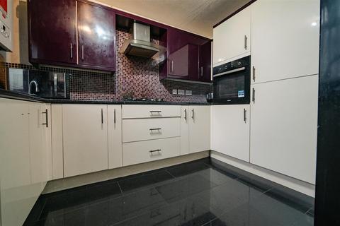 95 Crown Meadow, Colnbrook, Slough, SL3 0LJ