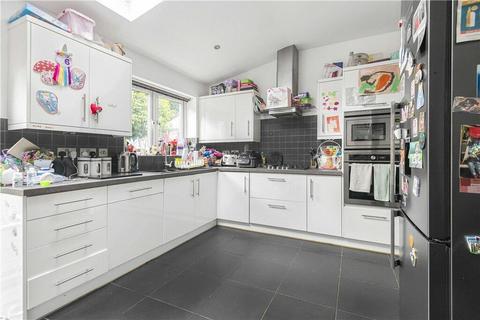 4 Durham Avenue, Hounslow, TW5 0HG