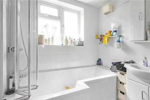 4 Durham Avenue, Hounslow, TW5 0HG