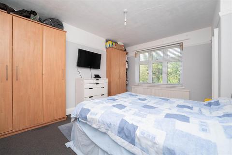 82 Greencroft Road, Hounslow, TW5 0BH