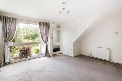 62 Home Park, Oxted, RH8 0JX