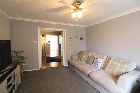 4 bedroom end of terrace house for sale, Clifford Burman Close, King's Lynn