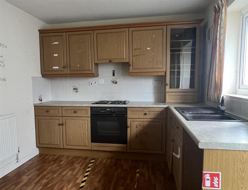Kent Avenue, Carlyon Bay, St. Austell 2 bed detached bungalow for sale