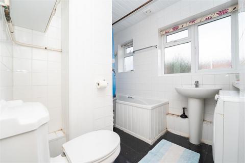 225 Trelawney Avenue, Slough, SL3 8RF