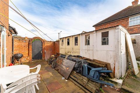 225 Trelawney Avenue, Slough, SL3 8RF