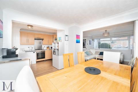 71 Dutton Way, Iver, SL0 9NZ