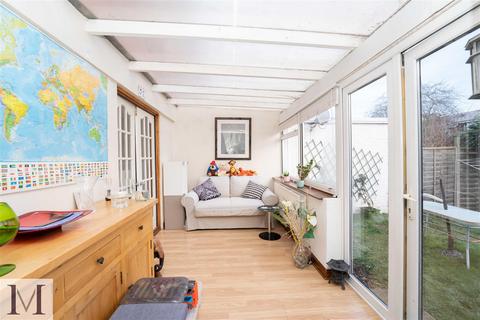71 Dutton Way, Iver, SL0 9NZ