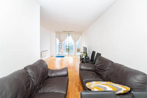 Flat 618, The Blenheim Centre Prince Regent Road, Hounslow, TW3 1NJ