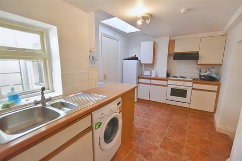 3 bedroom terraced house for sale, Hamilton Terrace, Main Street, Pembroke