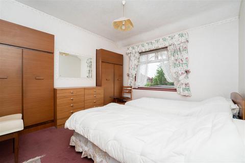 30 Camden Avenue, Hayes, UB4 0PW