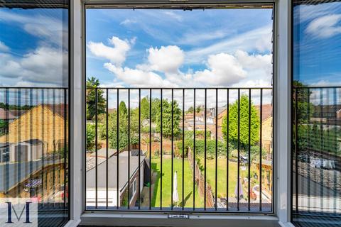 41 Talbot Avenue, Slough, SL3 8DE