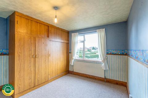 2 Grove Vale, Wheatley Hills, Doncaster, DN2 5TA