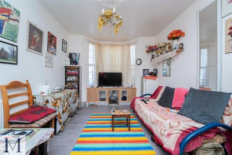91 Dudley Road, Southall, UB2 5AT
