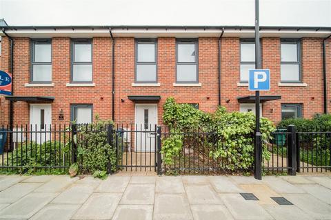 3 Potters Road, Southall, UB2 4AS