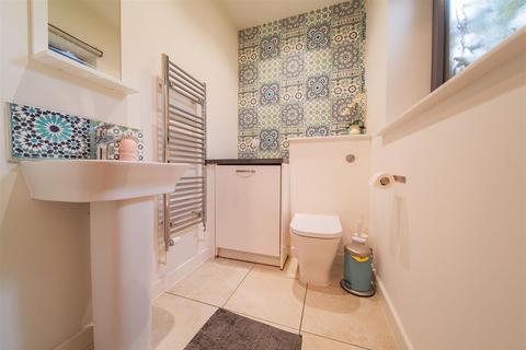 3 Potters Road, Southall, UB2 4AS
