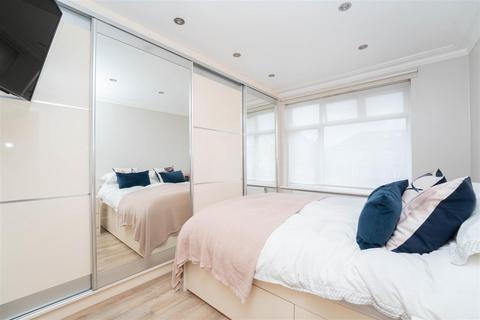 109 Spring Grove Road, Hounslow, TW3 4BD
