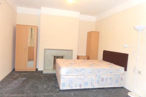 undefined, Springfield Road, Surrey TW15
