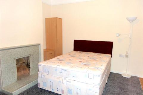 undefined, Springfield Road, Surrey TW15