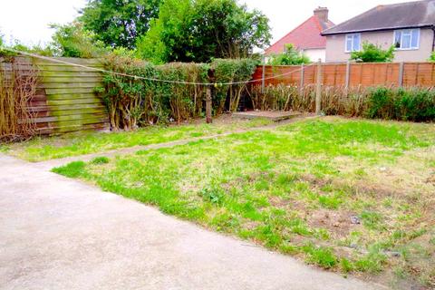 10 Sixth Avenue, Hayes, UB3 2ES
