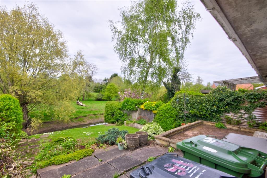 Garden 3.jpg