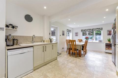 4 bedroom detached house for sale, Briar Way, Romsey, Hampshire
