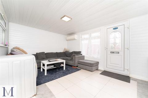 115 Berwick Avenue, Hayes, UB4 0NH