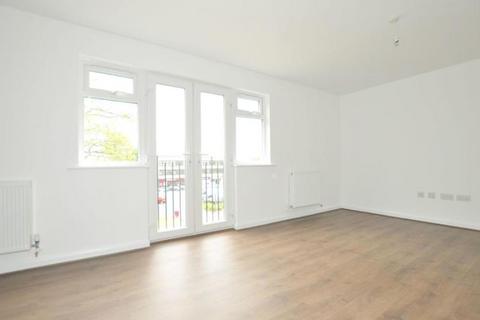 1 bedroom flat for sale, Clare Road, Spelthorne TW19