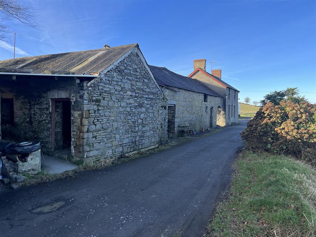 Attached cart house