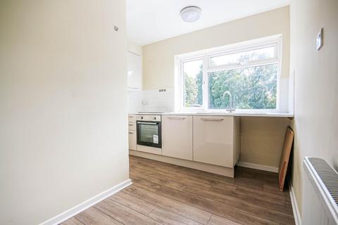 1 bedroom flat to rent, Woollards Lane Great Shelford Cambridge