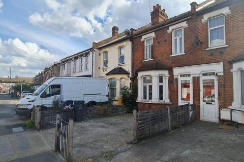 106 Kingsley Road, Hounslow, TW3 4AD