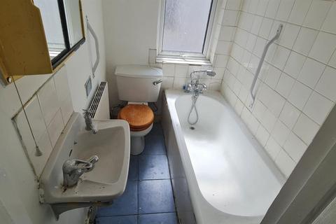 106 Kingsley Road, Hounslow, TW3 4AD