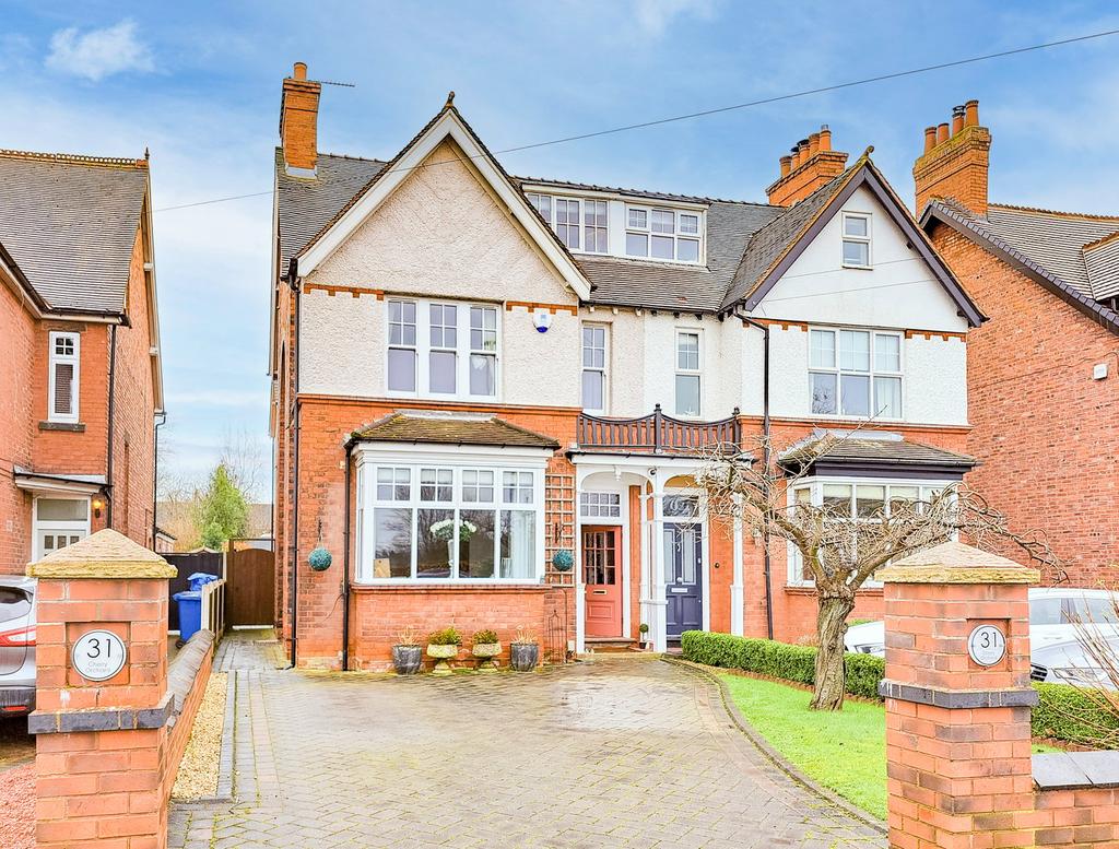 Cherry Orchard, Lichfield, WS14 5 bed semidetached house for sale £
