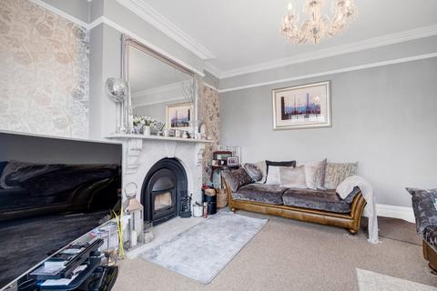 31 Cherry Orchard, Lichfield, WS14 9AN