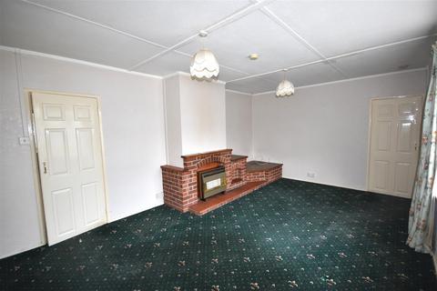 3 bedroom semi-detached bungalow for sale, Gowdall Lane, Pollington