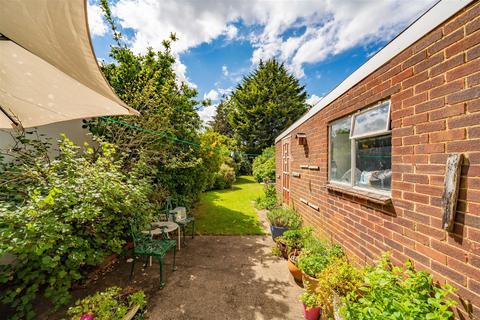23 Adelaide Road, Hounslow, TW5 9AG