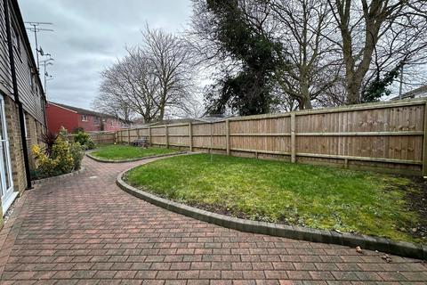 64 Stumpacre, Bretton, Peterborough, PE3 8HR