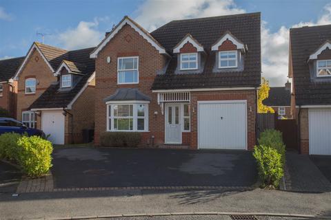 4 bedroom detached house for sale - Willow Holt, Peterborough PE7