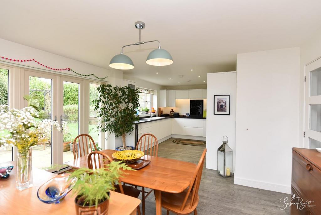 Open Plan Kitchen/Diner/Sitting Room